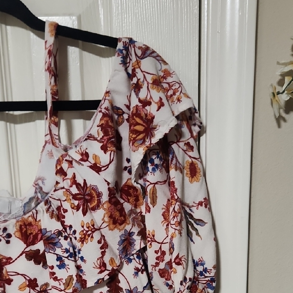 C Floral Ruffle Blouse - Red and Blue - Picture 5 of 6